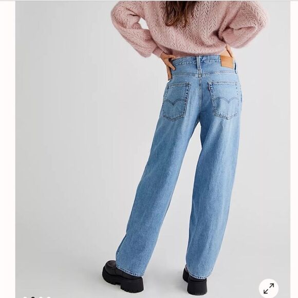 LEVI'S Baggy Dad Jean Distressed Ripped In The Middle - Picture 5 of 16